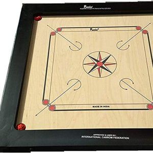Carrom board